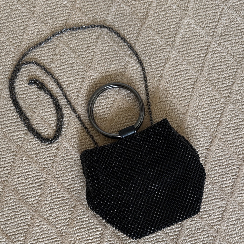 Jessica McClintock Gwen Ball Mesh Ring Wristlet Pouch